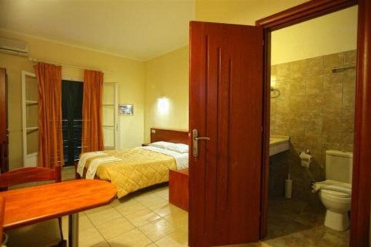 Zefiros Apartments Gouvia Luaran gambar